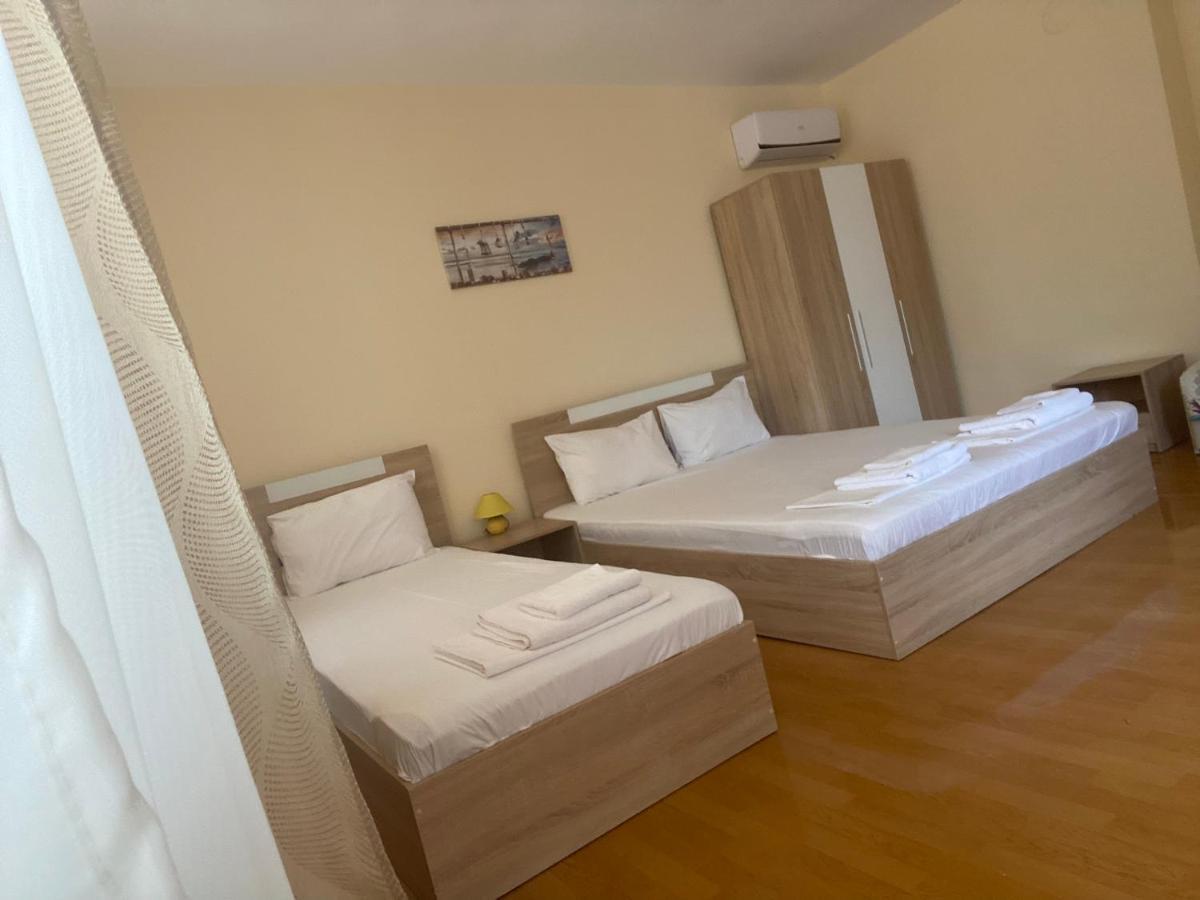 Guest Rooms Soleo Bałczik Zewnętrze zdjęcie