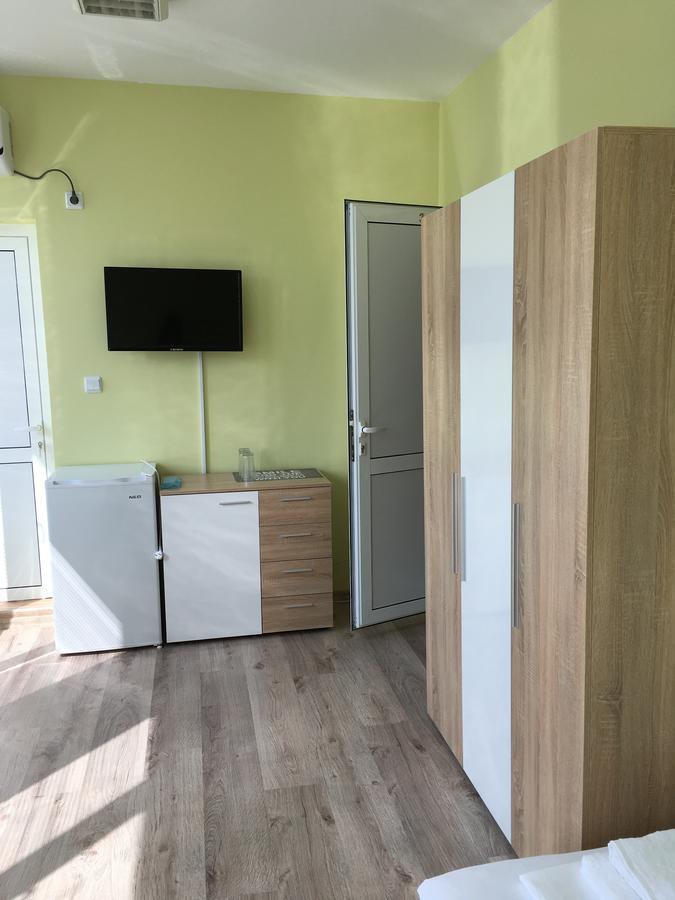 Guest Rooms Soleo Bałczik Zewnętrze zdjęcie