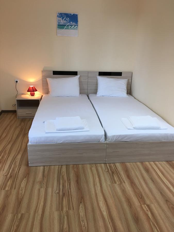 Guest Rooms Soleo Bałczik Zewnętrze zdjęcie